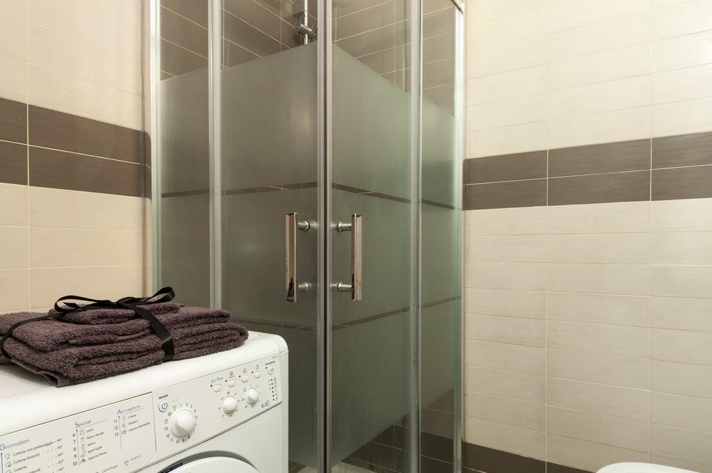 Апартаменты Golden House Milano Номер фото