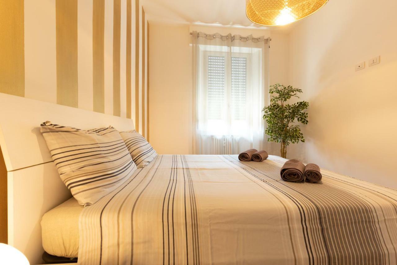 Апартаменты Golden House Milano Экстерьер фото
