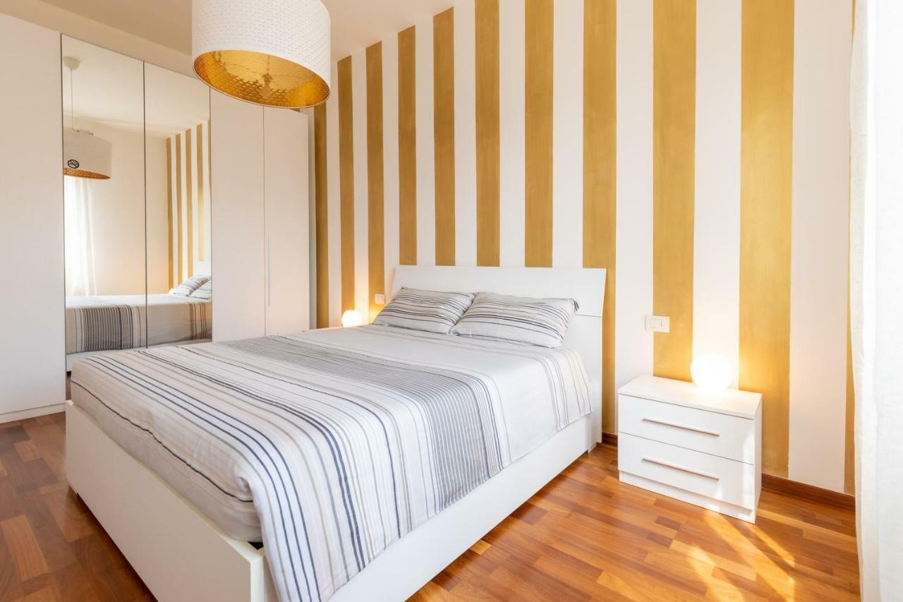Апартаменты Golden House Milano Экстерьер фото