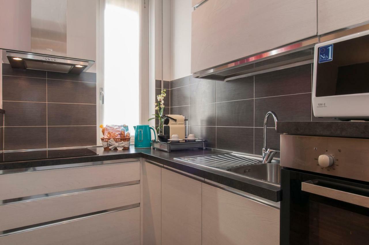 Апартаменты Golden House Milano Экстерьер фото
